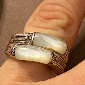 Rare Vintage Sterling Signed LEVINGER, HEINRICH bypass ring with MOP Ring